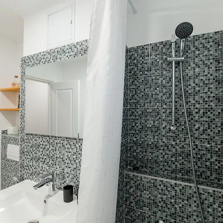 New Iorga3 Oldcity Selfcheckin Apartamento *